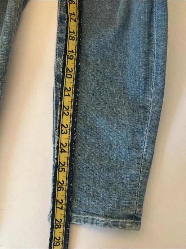 7 For All Mankind Light Blue Distressed Skinny Jeans - Image 10