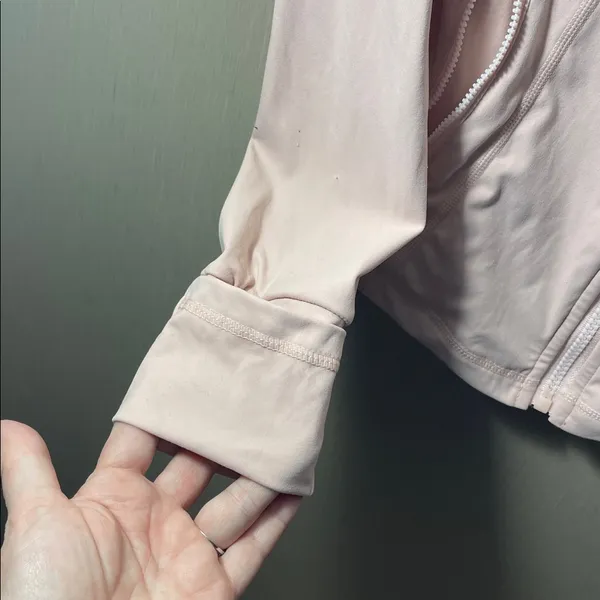 Lululemon define Light Pink Utility Jacket Sz 4 - Image 6
