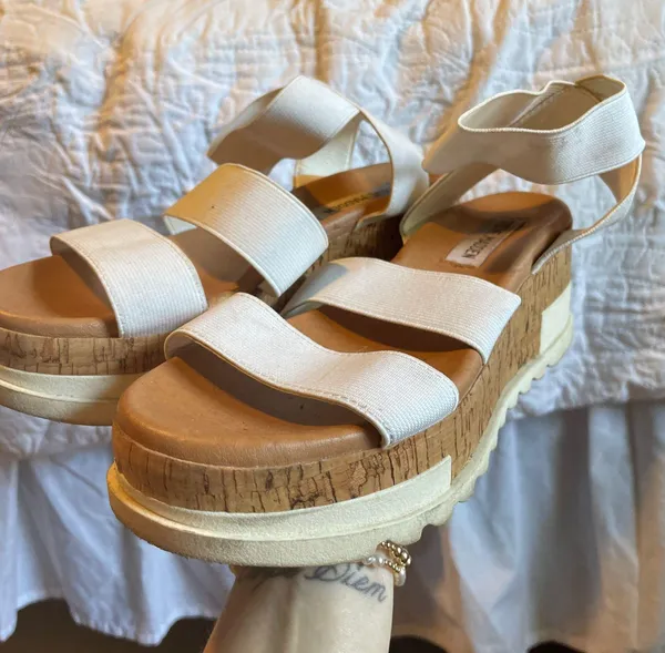 Steve Madden Platform Sandals - Image 2