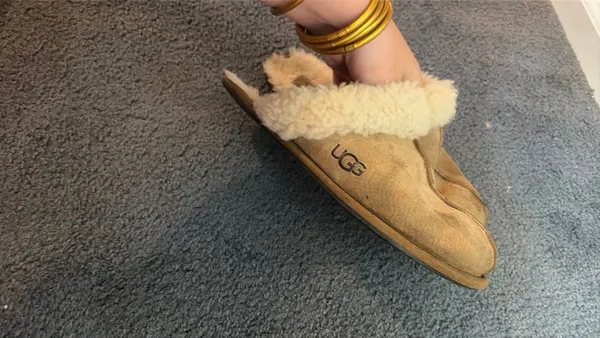 UGG Slippers - Image 2