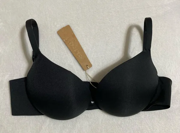 SKIMS Ultimate Push-Up Bra 32A - Image 2
