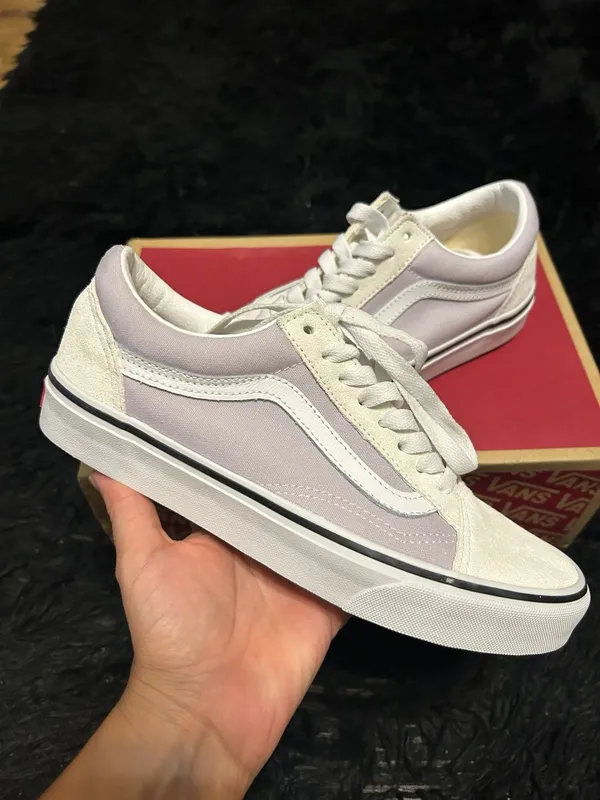 Vans Old Skool 2-tone suede lace up shoes sneakers women’s 8 new - Image 2