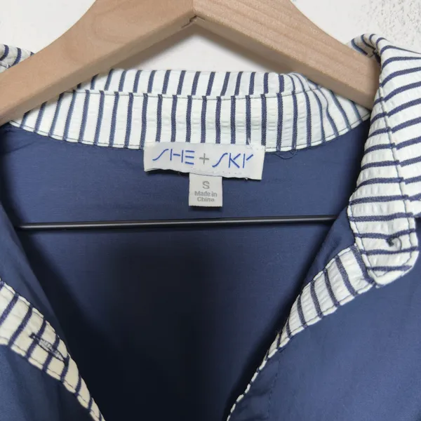 SHE + SKY Women Cotton Preppy Shirt Dress Small Navy Smocked Waist Striped Trim - Image 4