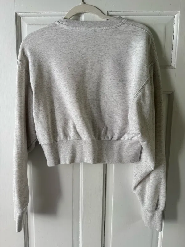 Aritzia TNA cropped crew sweatshirt - Image 3
