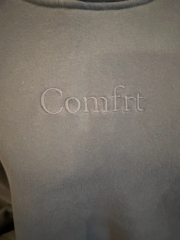 Comfrt hoodie - Image 3