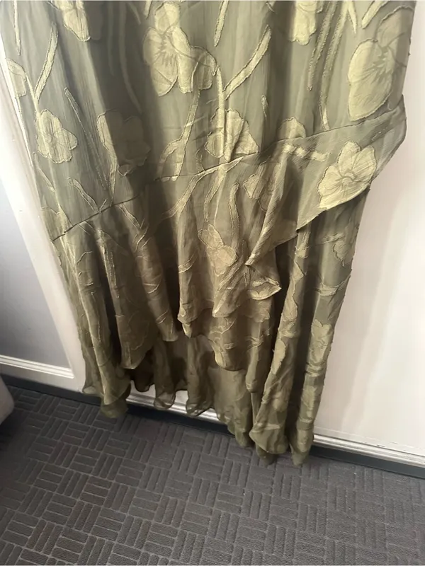 Olive Green Sleeveless V-Neck High-Low Floral Dress - Image 7
