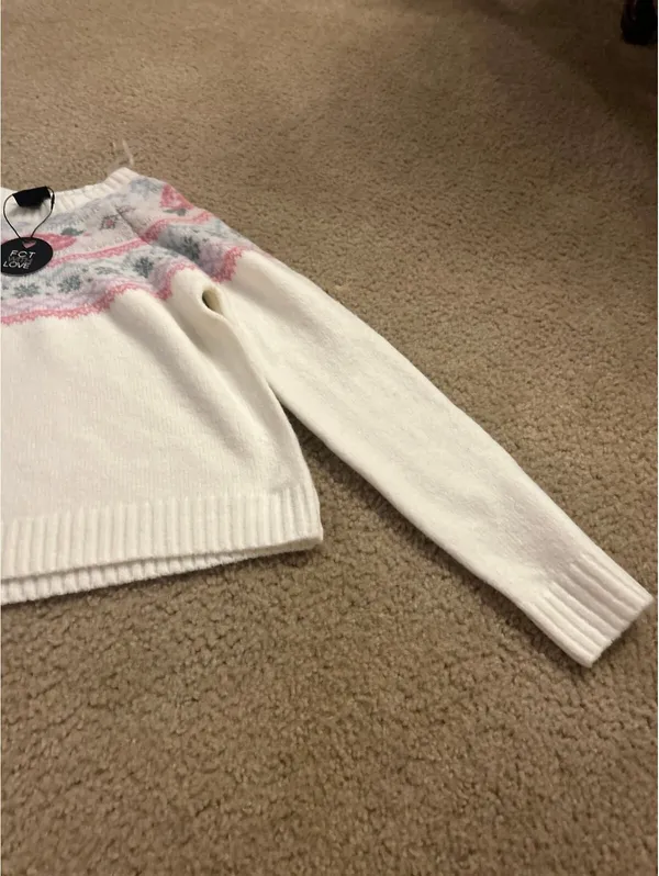 E312 Sie large sweater cute white winter warm - Image 2