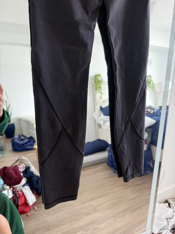Lululemon leggings  - Image 7
