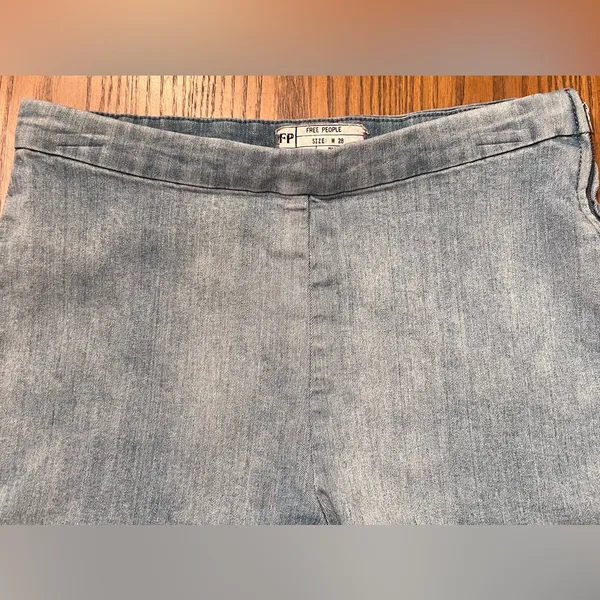 Free People High-Rise Side Zipper Sailor Pin-Up Girl Denim Jean Shorts Size 28‎ - Image 5