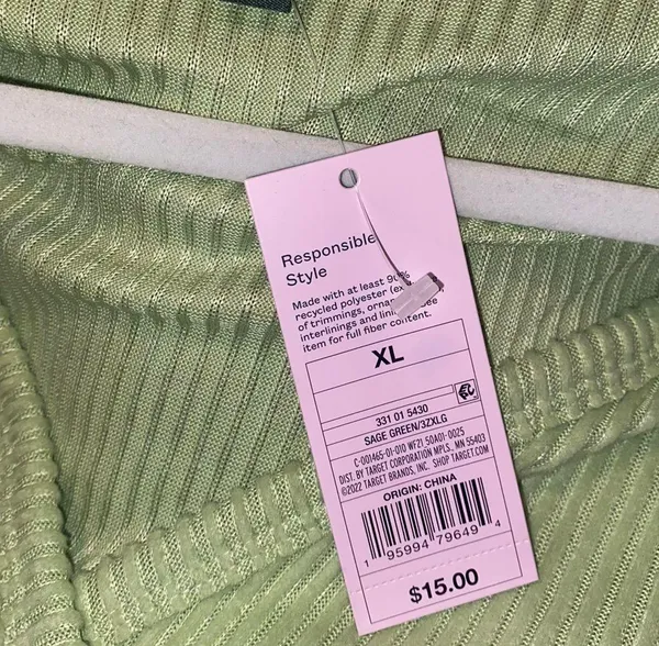 Wild Fable Long Sleeve Lime Green Crop Top - Image 2