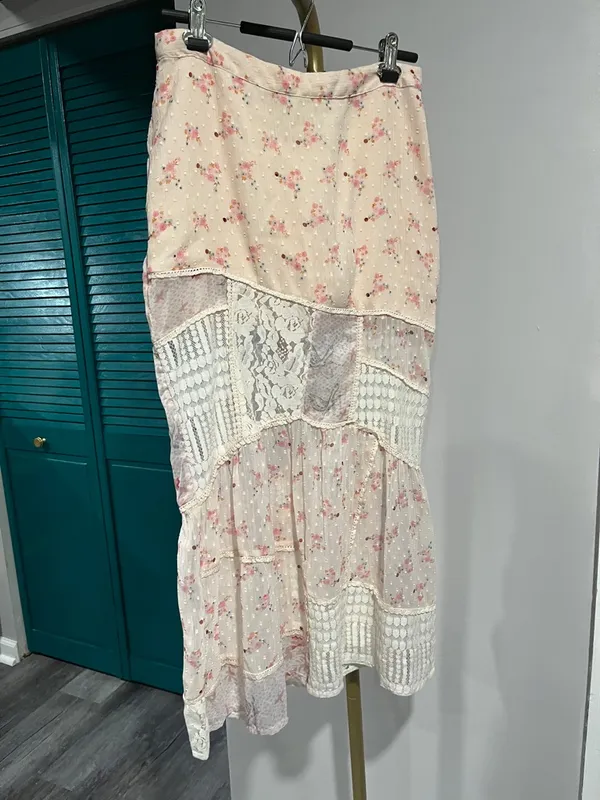 Free People Daniella Lace Maxi Skirt. NWT M ($128) - Image 4