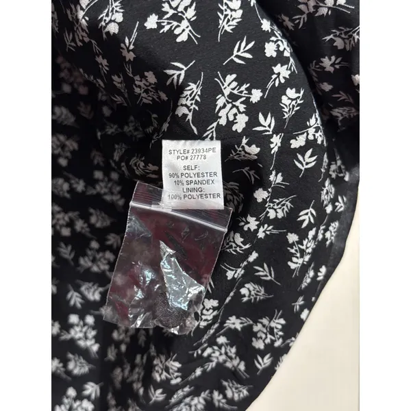 Petal and Pup Vera Black Velvet Blazer Jacket 3/4 Sleeve‎ Minimalist Glam - Image 5
