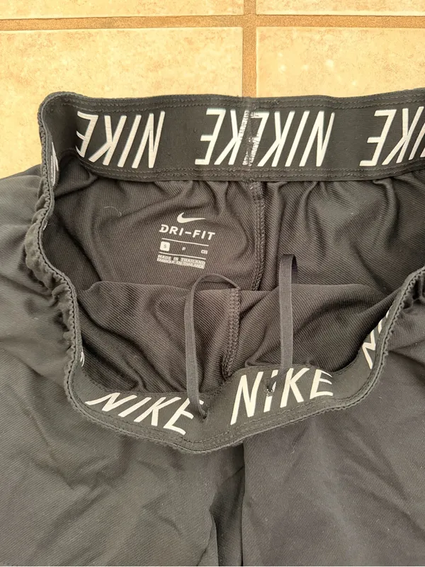 Nike Dri-FIT Black Running Shorts - Image 3