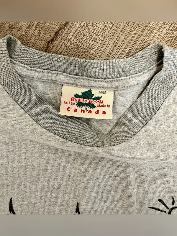 Vintage Niagra Falls Canada Tee Size M - Image 3