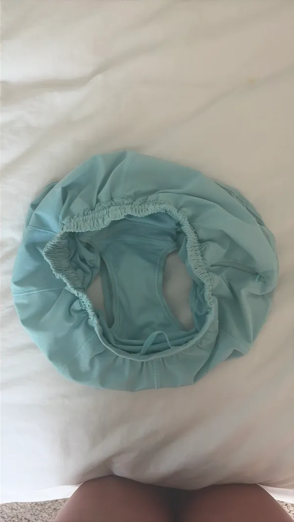 Lululemon Shorts Hotty Hot - Image 3