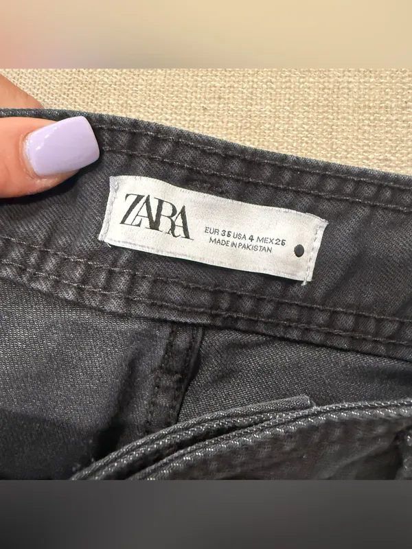 Zara Black Wide Leg Raw Hem Jeans 4 - Image 3