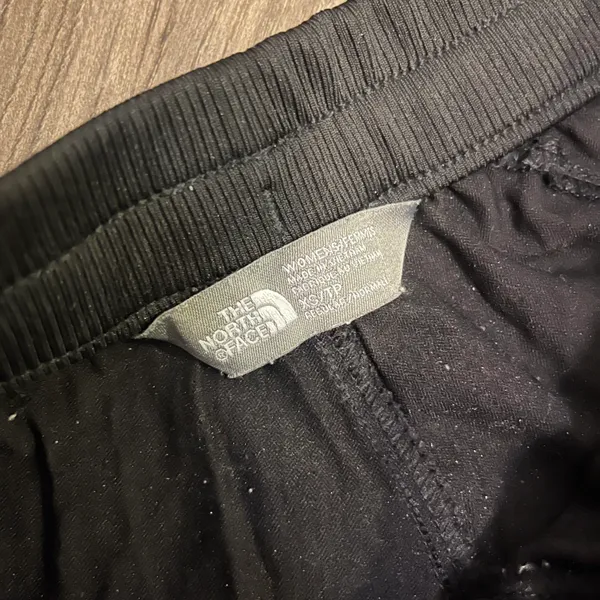 The North Face Cropped Hiking Pants - Image 6