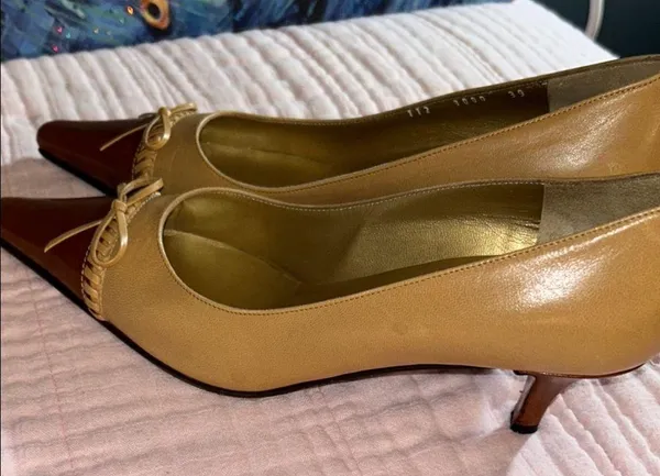 Vicari Size 8 Tan Leather Color Block Kitten Heels - Image 7