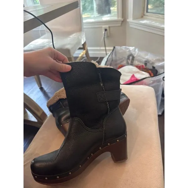 Ugg leather and suede ankle booties - Image 9
