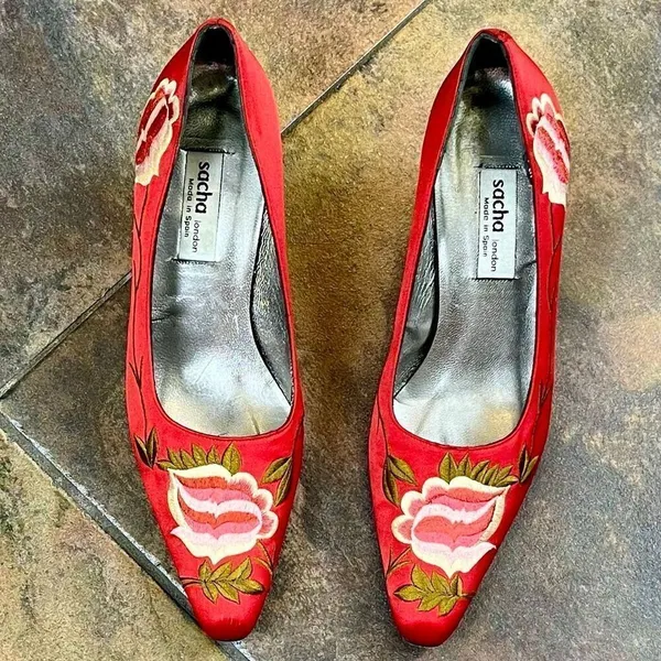 Sacha London Floral Embroidered Vintage Pumps Heels 7 - Image 2
