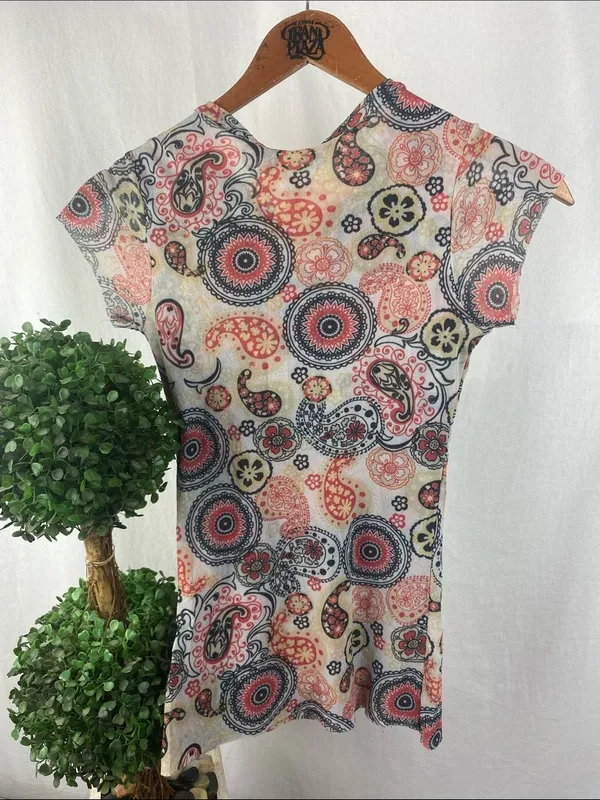 Sweet Pea Tan Black Orange Print Short Sleeve Nylon Tee T Shirt Top L - Image 3