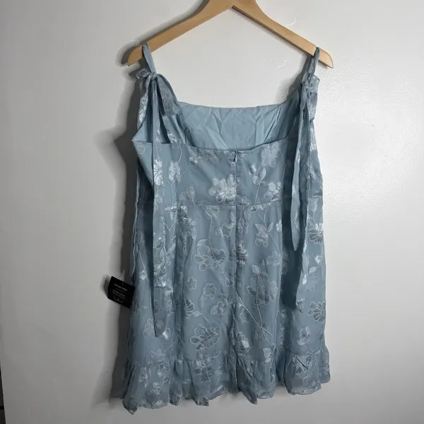 NWT Lulus Light Blue Floral Mini Dress Square Neck Tie Strap Ruffle Hem XL Party - Image 3