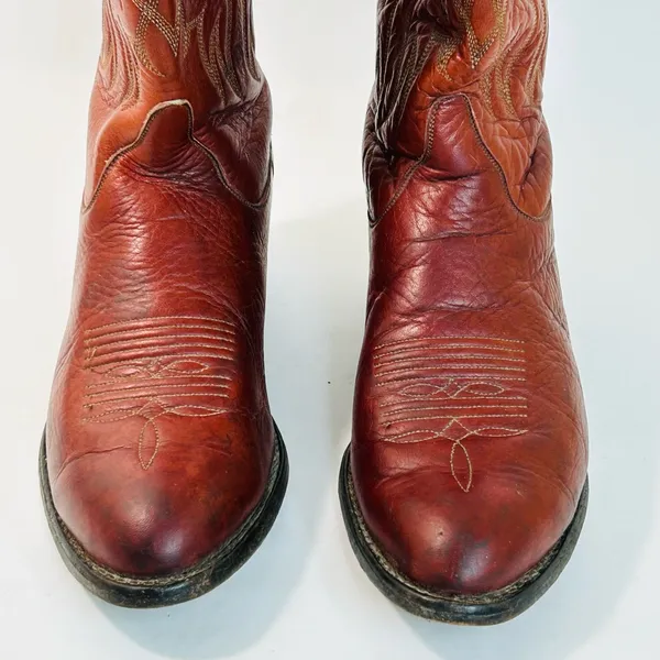 Vintage Tony Lama Embroidered Leather Cowboy Boots Reddish-Brown size 6.5 - Image 4