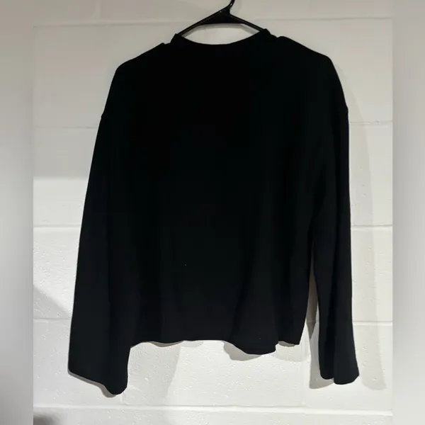A new day small sweater - Image 4