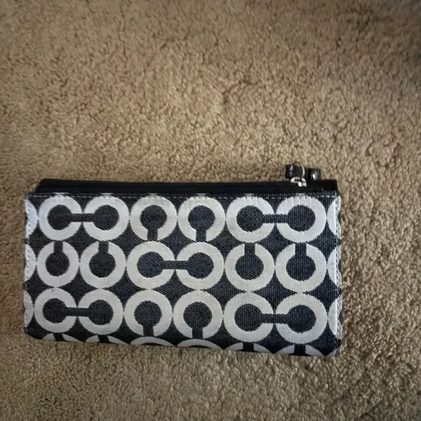 Coach Leather Accordion Card Wallet - Light Blue‎ - Image 10