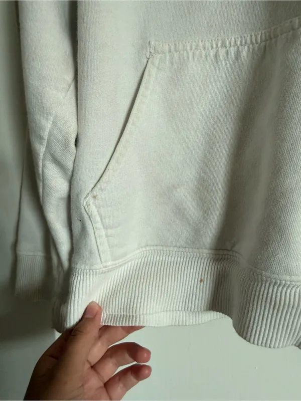 Brandy Melville Cream Pullover Hoodie - Image 3