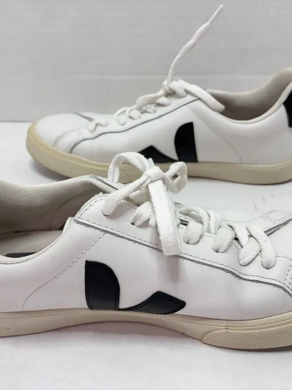 Veja Esplar Leather Low Sneaker White Black Logo - 37 (US 6) - Image 5