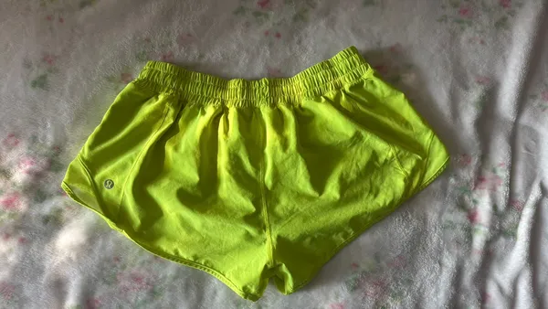 Gotta Hot Lululemon Shorts - Image 4