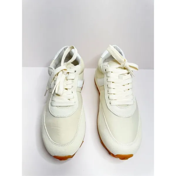 J/Slides Sneakers Size 6 Cream Leather Lifestyle Athletic and Training Shoes NEW - Image 5