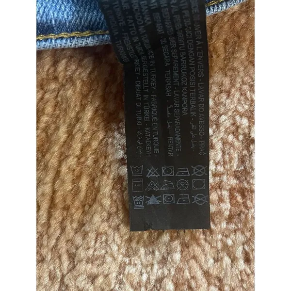 Zara Blue Distressed Straight Leg Jeans Women’s Sz 28 Raw Hem Made in Turkey - Image 4
