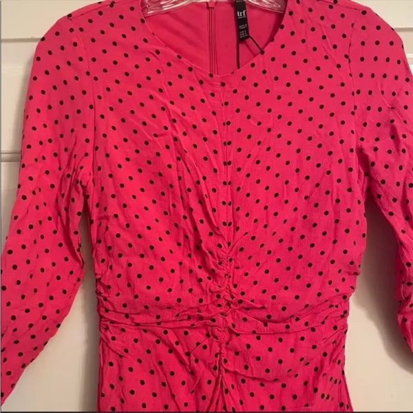Zara Hot Pink Ruched Polka Dot Dress Fuchsia Black NWOT Small - Image 5