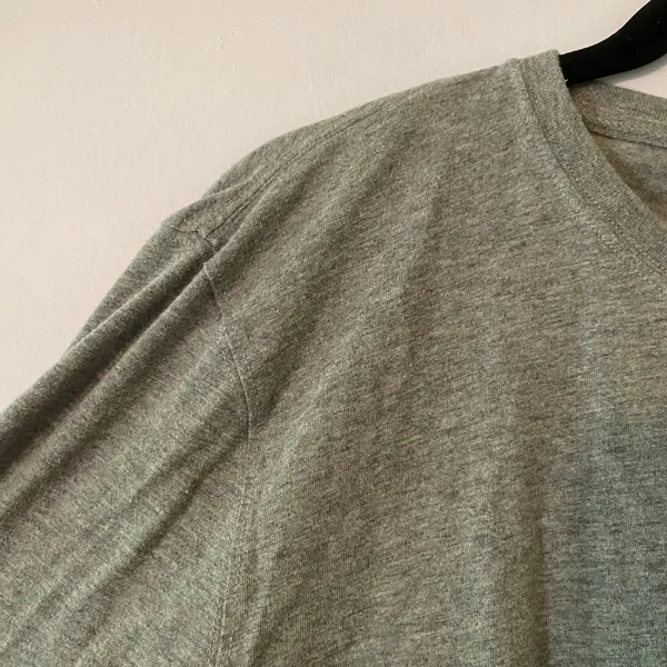 Life Is Good Gray Long Sleeve Tee Winter Ski Snow Loungewear Women's size Large - Image 4