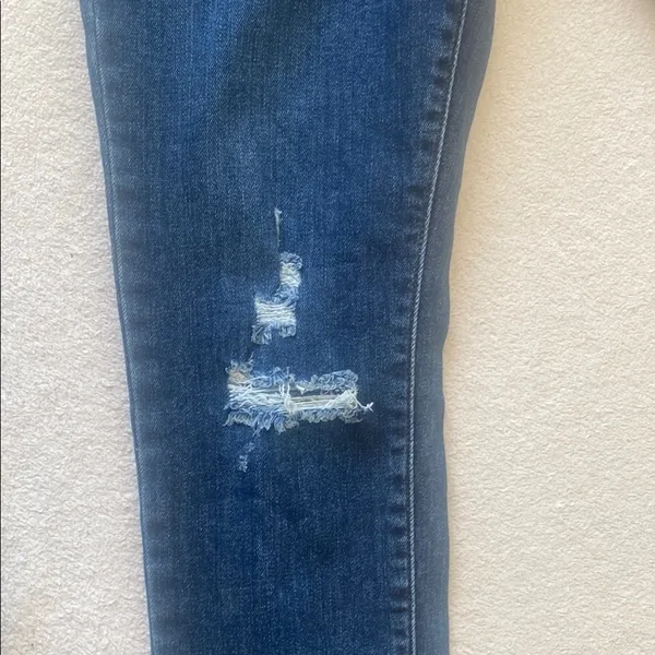 Levi's Blue Skinny Jeans‎ with Distressed Details - Image 6