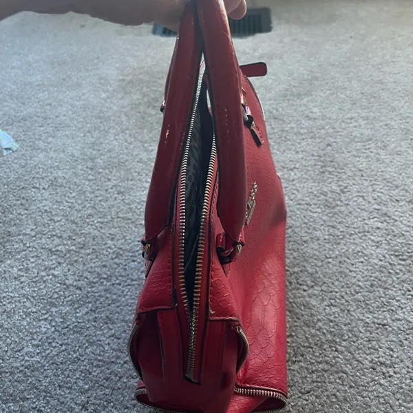 Guess Cherry Red Snake Embossed Satchel Y2K Glam Statement Handbag - Image 6