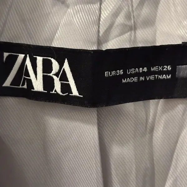 Zara Women’s Blazer with Classic Check Pattern Size 4 - Image 3