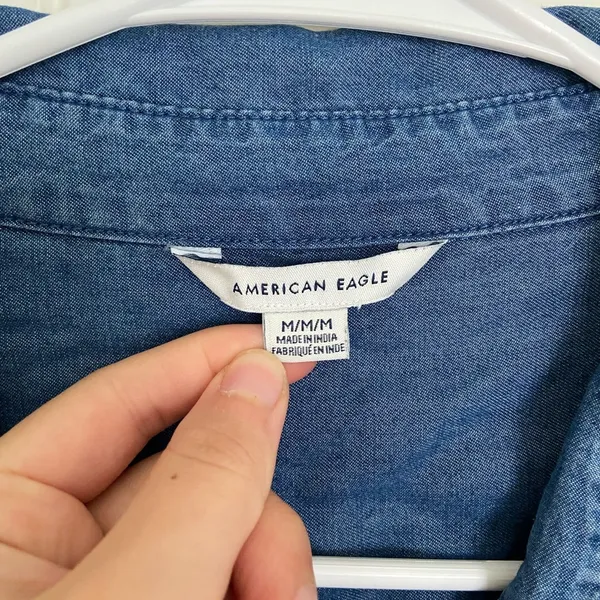 NWOT | American Eagle‎ women’s denim button-front dress — medium - Image 3