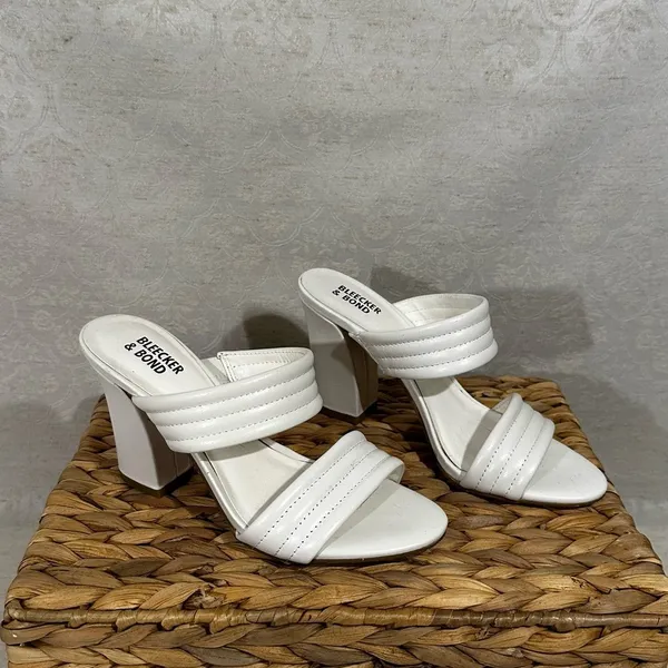 Bleecker & Bond Dorothy Block Heel Sandals White Strappy Slip On Size 6 - Image 3