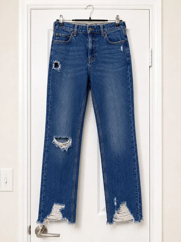 We The Free Distressed Straight Leg Jeans High Rise Raw Hem Blue Denim‎ Women's - Image 2