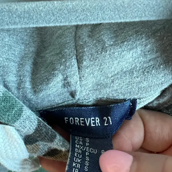 Forever 21 Hoodie - Image 2
