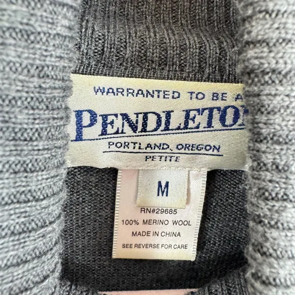 Pendleton Vintage Womens Petite Medium Dark Grey Merino Wool Turtleneck Sweater - Image 3