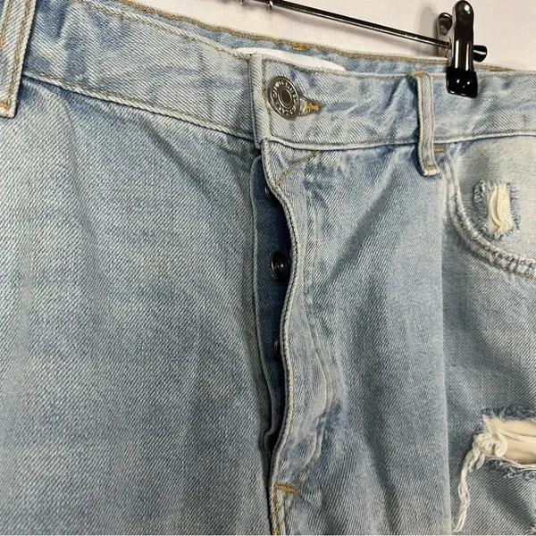 Zara Light‎ Wash Distressed High Rise Jean Shorts 14 - Image 4