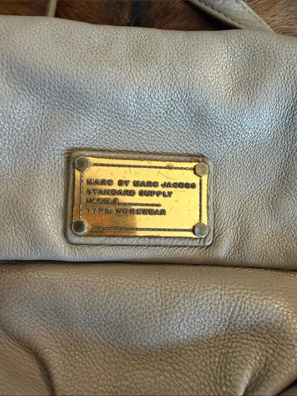 Marc by Marc Jacobs Crossbody Bag Grey Taupe Leather - Image 4