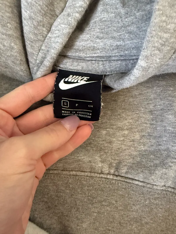 Nike Hoodie Grey Sweatshirt Women’s - Image 2