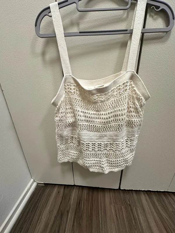 Abercrombie and Fitch crochet tank top - Image 3