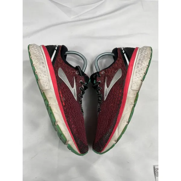 Brooks Ghost 11 SKU 7668 womens Red and Black Running Shoes Size 8 - Image 3