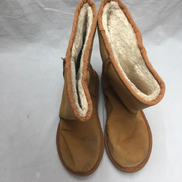 High UGG Tan Boots Size US 9 - Image 5